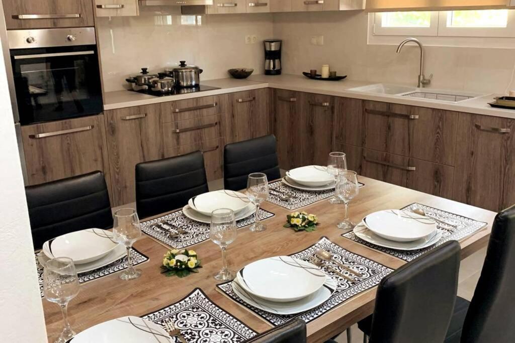 Helen's Luxury Apartment Heraklion (Crete)